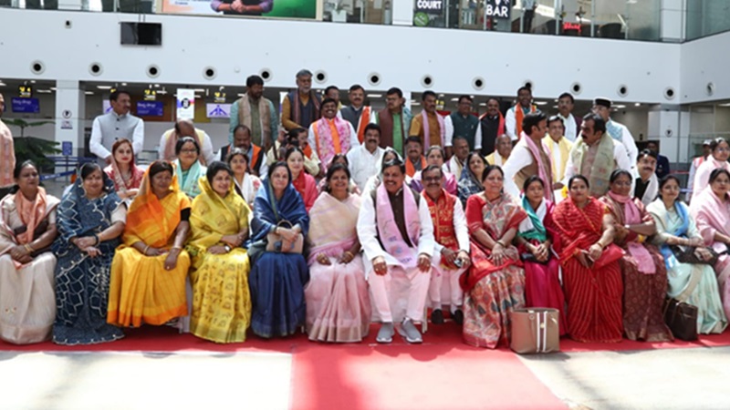 रामलला के द्वार मोहन सरकार, अयोध्या धाम में भव्य स्वागत
