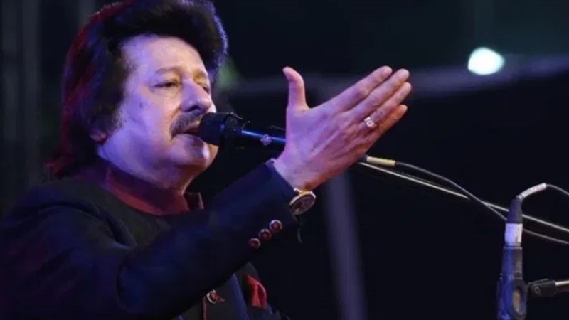 मशहूर ग़ज़ल गायक पंकज उधास का 72 साल की उम्र में निधन